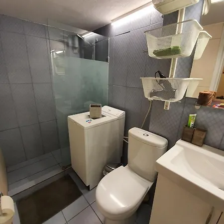 Martelaou Studio 24h To Airport Apartment *